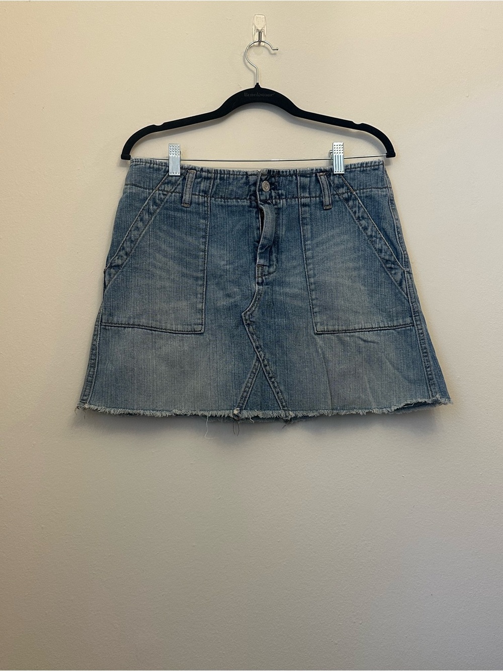 Gap Denim Mini Skirt Sz 8 Light Wash Raw Hem Utility Pocket 100% Cotton Y2K Vtg